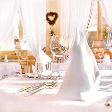 Hotel Ciasa Salares San Cassiano  Eksteriør bilde