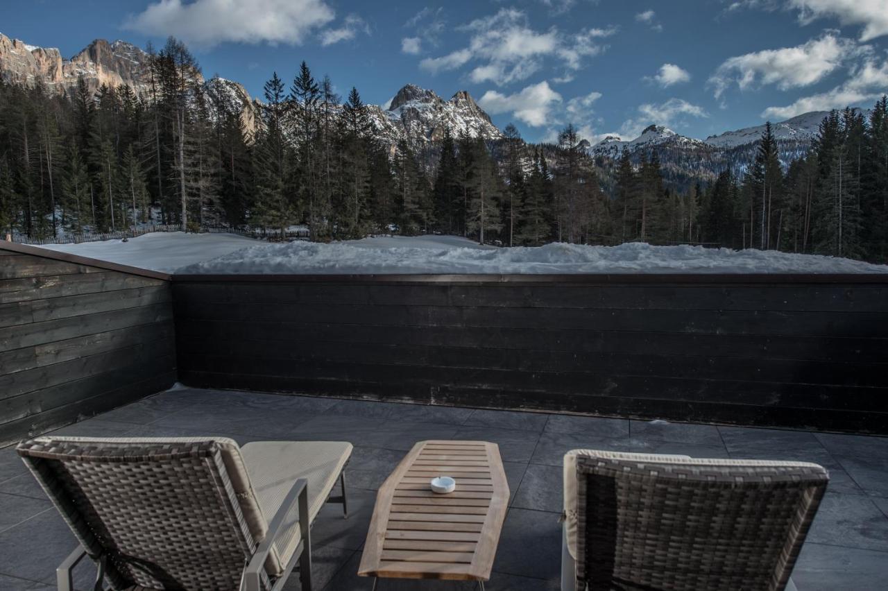 Hotel Ciasa Salares San Cassiano  Eksteriør bilde