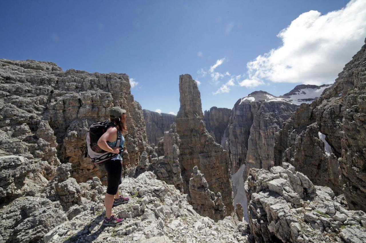 Hotel Ciasa Salares San Cassiano  Eksteriør bilde