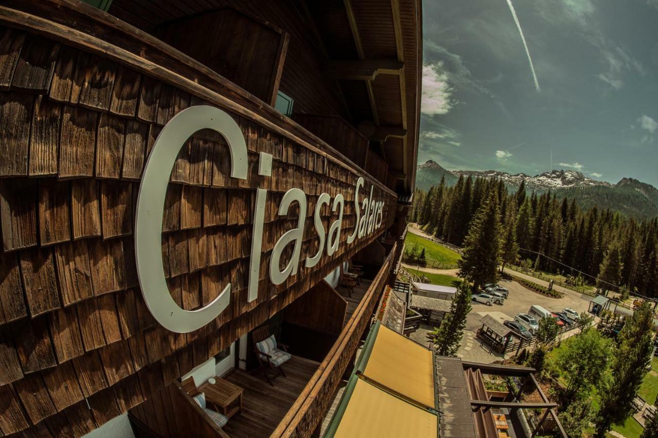 Hotel Ciasa Salares San Cassiano  Eksteriør bilde